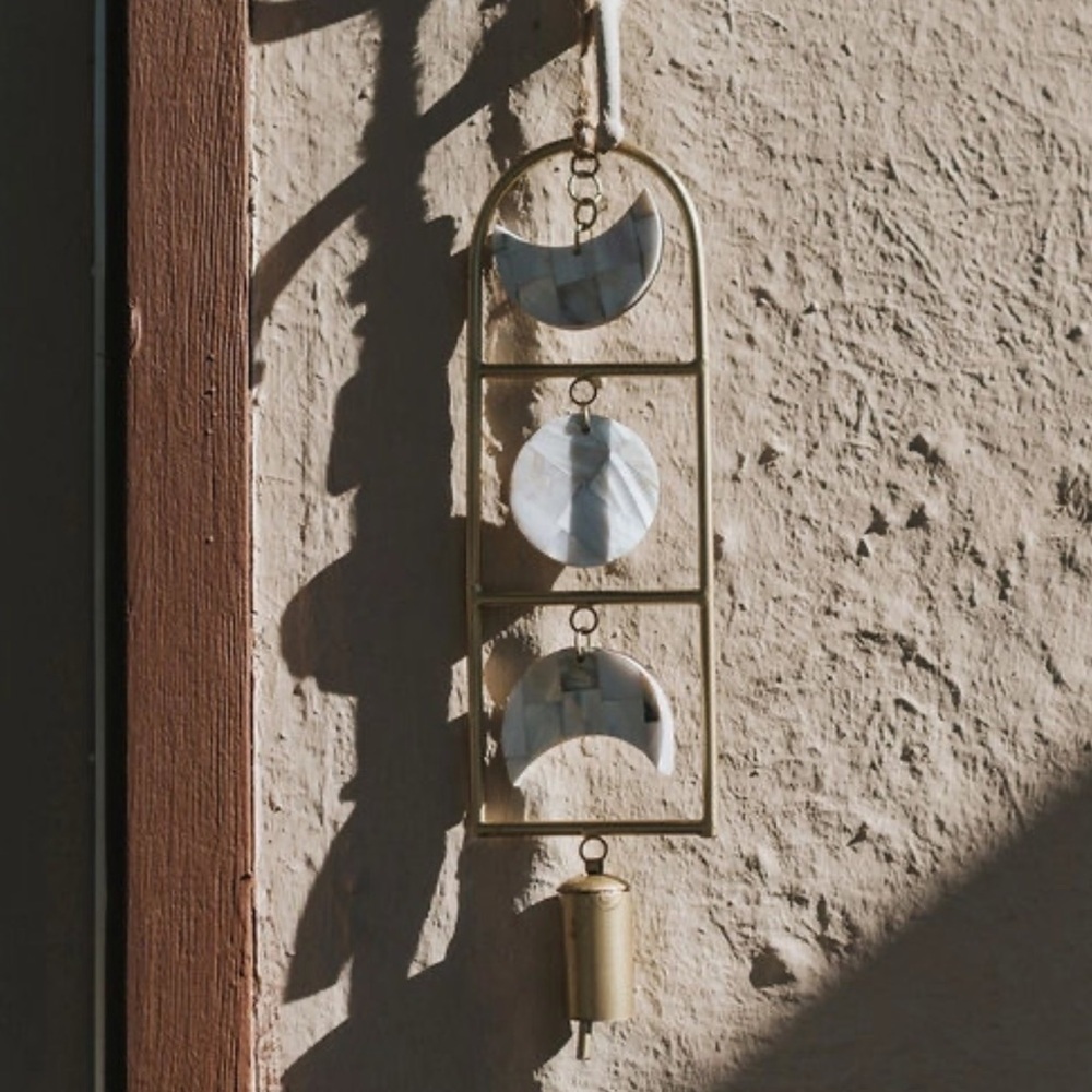 Mother of Pearl Bell Chime